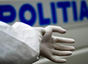 F9A5235D-10BC-45FD-BAE3-95FA103AF400