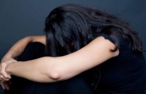 Fată de 14 ani, din Vaslui, luată cu forţa de lângă tatăl ei şi batjocorită la marginea satului