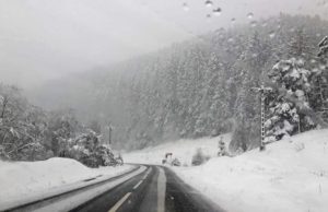 ANM a actualizat alerta meteo de vreme severă. Frig, lapoviţă şi ninsori până sâmbătă