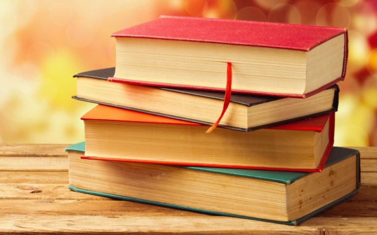 Metoda inedită prin care o profesoară a inspirat mii de elevi să se apuce de citit