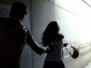 Cum a fost sechestrată şi tâlhărită o româncă de propria familie. Femeia lucra în străinătate şi venise acasă să petreacă Sărbătorile