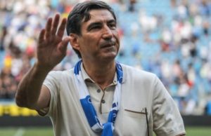 Să trecem peste fumigene: pleacă Piturca, cine vine!