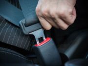 Toti pasagerii din masina trebuie sa poarte centura de siguranta! Ce amenzi riscam