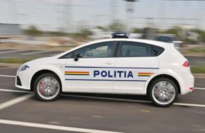 Tâlhărie ca-n filme la Corabia. Un bărbat, lăsat în drum cu trei copii minori