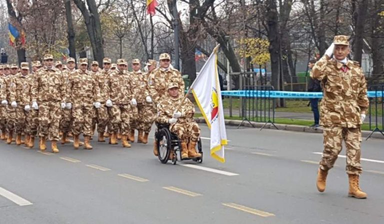 Povestea lui Ionuţ Butoi, militarul în scaun cu rotile care a defilat de Ziua Naţională