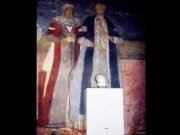 Centrală cu burlan de evacuare, pe pictura de 207 de ani a Bisericii „Sfântul Nicolae și Sfântul Andrei” din Târgu Jiu