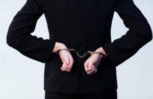 O româncă ce avea patru condamnări la activ şi era căutată din 2014, găsită în Marea Britanie