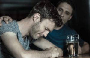 Un tânăr din Iaşi a muncit pe rupte 8 ani ca să strângă 70.000 de euro, doar ca să-i toace pe toţi iubita