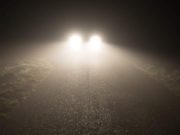 Cod galben de ceaţă în 11 judeţe, vizibilitatea scade pe alocuri sub 50 de metri