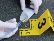 Bărbat ucis de propria capcană pentru hoţi, făcută cu un pistol