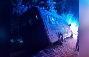 Microbuz cu echipa de juniori a Gloriei Buzău, accident în Vrancea