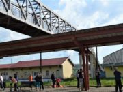 Elevă de 13 ani, aproape de o tragedie în gara Vaslui. Fata aflase că va lua notă mică la matematică