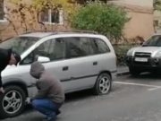 Cine a tăiat cauciucurile celor 25 de mașini din Brazda lui Novac!