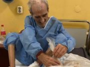 Povestea lui nea Mitel, bătrânelul rămas singur, în spital, în prag de sărbători!