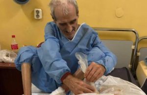 Povestea lui nea Mitel, bătrânelul rămas singur, în spital, în prag de sărbători!