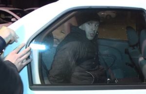 Te omor, te impusc’. Clientul nervos care i-a pus pistolul la cap unui agent de paza intr-un magazin din Timisoara, retinut. Ce le-a spus politistilor