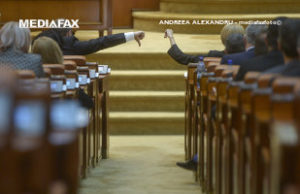 PNL nu renunţă la alegerea primarilor în două tururi. Pe câte voturi mizează Ludovic Orban în Camera Deputaţilor