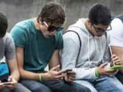 Tinerii din ziua de azi. Generaţia „fulgi de nea“, hipersensibili, veşnic nemulţumiţi şi ofensaţi de cele mai banale lucruri