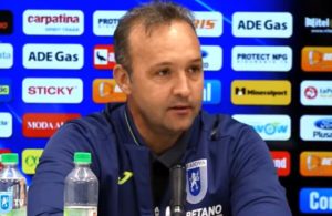 990351-corneliu-papura