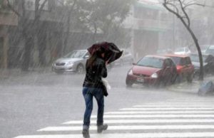 Un ciclon va lovi România! Vremea o va lua razna, în următoarele zile! Unde se vor rupe norii și când se vor înregistra temperaturi de primăvară!