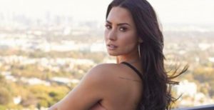 MzVkOWRiMDY0N2YyNjNmOGM2MmJmYzMxMw==.thumb