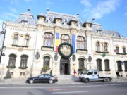 Angajaţii Primăriei Craiova au avut circa 10 ani de zile de concediu medical în 2019