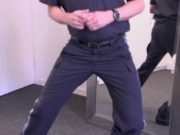 Cine sunt polițiștii care s-au plâns că li se rup uniformele în timpul misiunilor