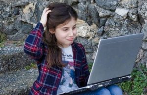 Dependența de internet – diagnostic și terapie