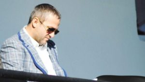 cropped-Mihai-Rotaru-imprumuta-Universitatea-Craiova-1