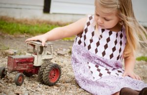 După moartea mamei, tata mi-a spus că mergem la dentist. Am ajuns de fapt într-un alt loc. S-a dus până la baie și nu s-a mai întors niciodată