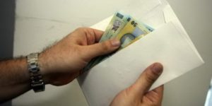 expres-media-bani-in-plic-expresmedia.ro_