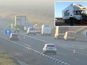 Microbuz cu 8 români lovit în plin de un camion, în Spania. Un mort, 7 răniţi