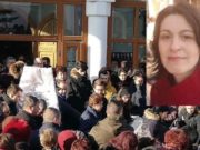 VIDEO | Sute de oameni la înmormântarea Mihaelei, asistenta bătută de soţ până la moarte. „Dreptate!”, striga lumea
