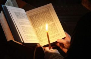 O femeie din Suceava a murit după ce a ţinut post negru și a băut un pahar de ţuică