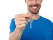 Ţeapă de mii de lire şi un apartament infestat cu viermi a lăsat un român din Anglia în urma sa