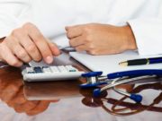 Un fals medic german, care a convins pacientele să se electrocuteze, condamnat la 11 ani de închisoare