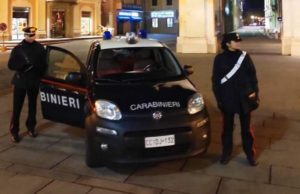 Un român a făcut un credit de 20.000 de euro în numele unui conaţional şi a „uitat” să-l returneze, în Italia