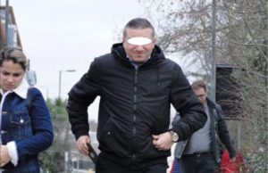 Şofer român din Anglia, găsit vinovat de înşelăciune după ce a păcălit o clientă cu probleme de vedere