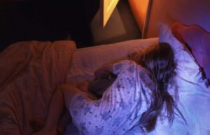 Fetiţă batjocorită de propriul tată, în Gorj. Mama copilei l-a prins pe bărbat în timp ce-şi agresa fiica