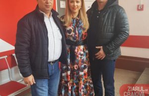 O craioveancă și-a serbat ziua de naștere la Centrul de Transfuzii. Prietenii care i s-au alăturat au donat sange pentru cei care au nevoie permanentă