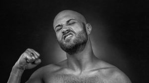 mihai-bendeac-nervos-apa-rece-dus-3-800x445