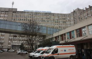 Scandal în faţa Spitalului Clinic Judeţean de Urgenţă Craiova