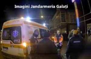 Bărbat sfâșiat de un pitbull în Galaţi. Jandarmii l-au găsit întins pe trotuar, cu hemoragie