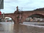 Vremea extremă face prăpăd, Franţa, Italia, Marea Britanie şi Luxemburg fiind lovite de viscol, vânt şi inundaţii