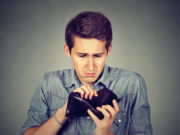 Legea le permite să te lase fără bani. Ce venituri pot fi poprite de Fisc