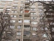 Vecinii bărbatului găsit mumificat în apartament, după 2 ani: „uşa era închisă cu lanţul, eram sigur că e mort”