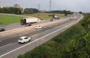 Româncă prinsă când conducea pe contrasens pe o autostradă din Italia