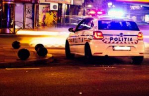 Cadavru îngheţat, găsit într-o mașină în București. Anchetatorii suspectează că a fost crimă