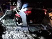 Un tânăr a murit pe loc în Constanţa, după ce zburat cu maşina pe şosea, a rupt un copac, apoi s-a răsturnat