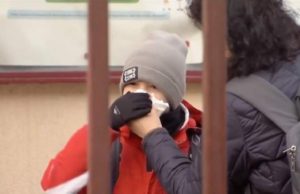 Şcoli închise de gripă, în București şi în ţară. 2.555 de elevi stau acasă, din cauza suspendării cursurilor